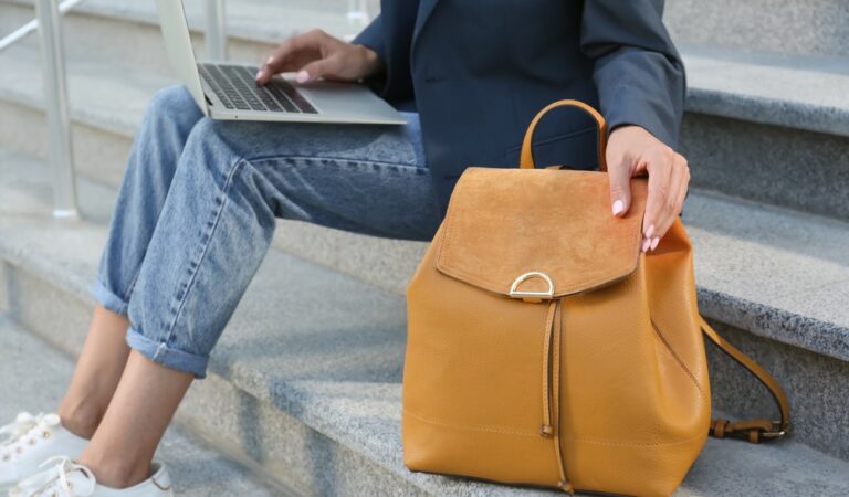 Top Work Bags for Women 2024: Trendy Choices